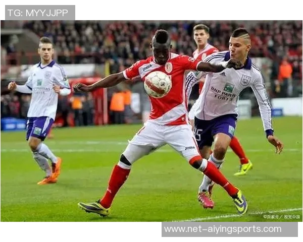 安德莱赫特与根特的激烈对决揭示比利时足球的竞争魅力与战术较量